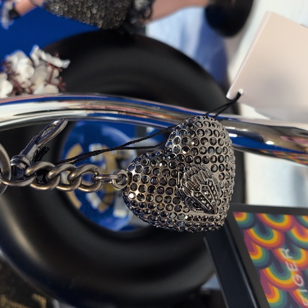 Kurt Geiger Metallic Gunmetal Keychain/ Bag Charm - Picture 2 of 5
